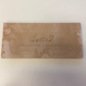 Dominique Cosmetics Latte 2